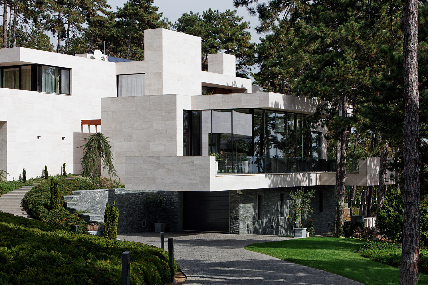 Sutto STONE NV