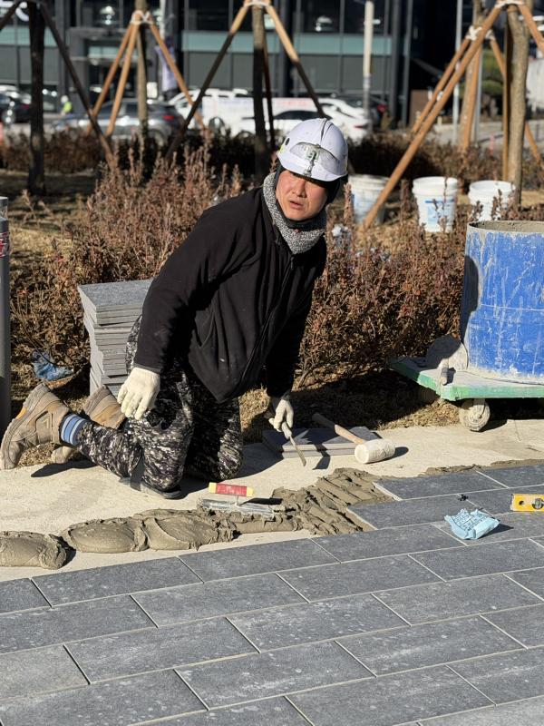 Suwon High-Tech Center